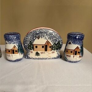 Living Quarters Holiday Mountain Lodge Napkin Holder & Salt and Pepper Shakers